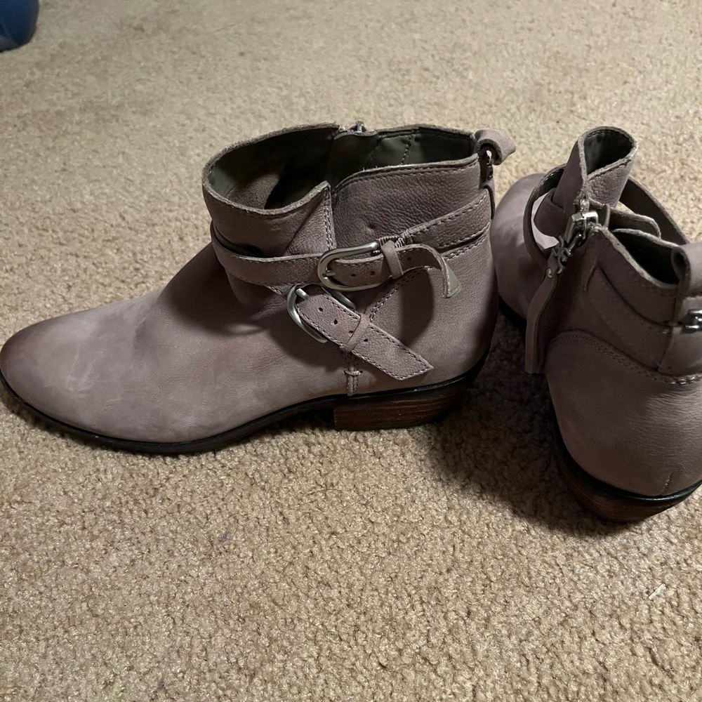 Cute booties!